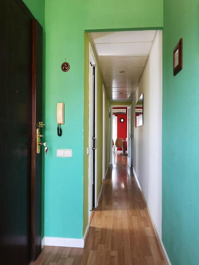 A Home In บาร์เซโลนา ภายนอก รูปภาพ